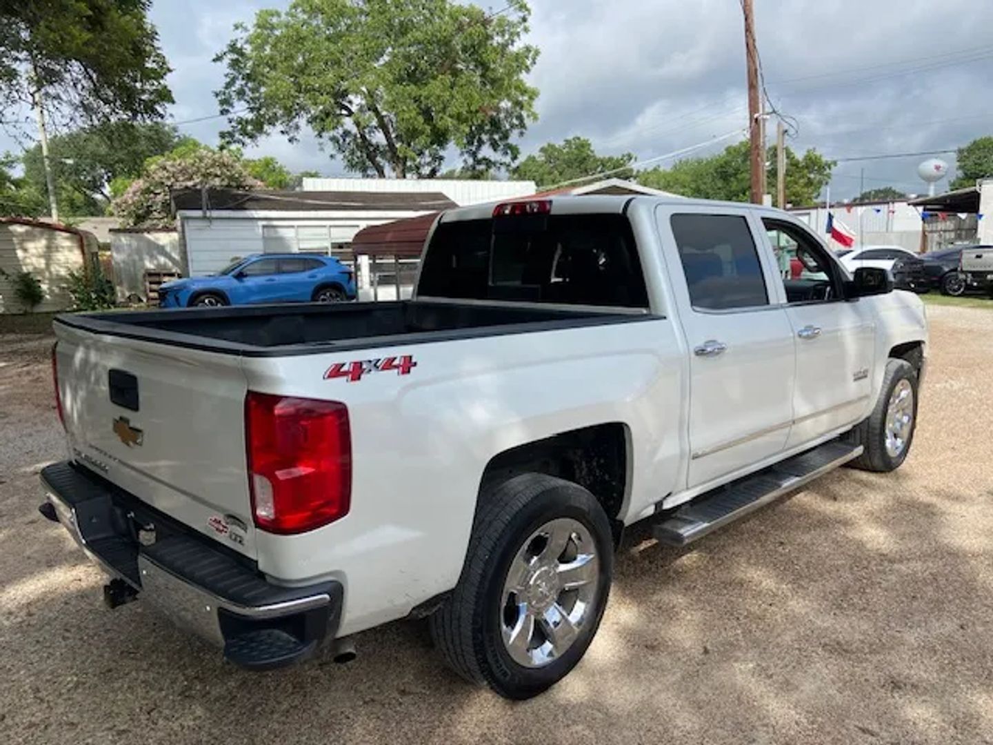 chevrolet silverado 1500 2018 3GCUKSEC4JG136526 image chevrolet silverado 1500 2018 3GCUKSEC4JG136526 image
